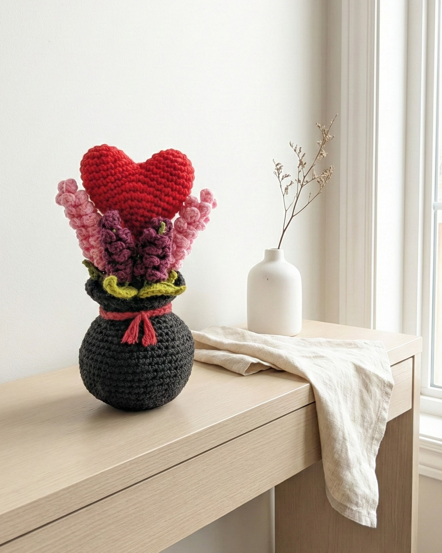 Handmade Crochet Valentine Heart Flower Bouquet – Romantic Home Decor & Gift