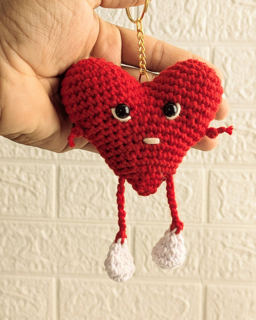 Handmade Crochet Heart Keychain – Cute Amigurumi Heart Bag Charm, Valentine Gift, Mini Crochet Plush Keyring